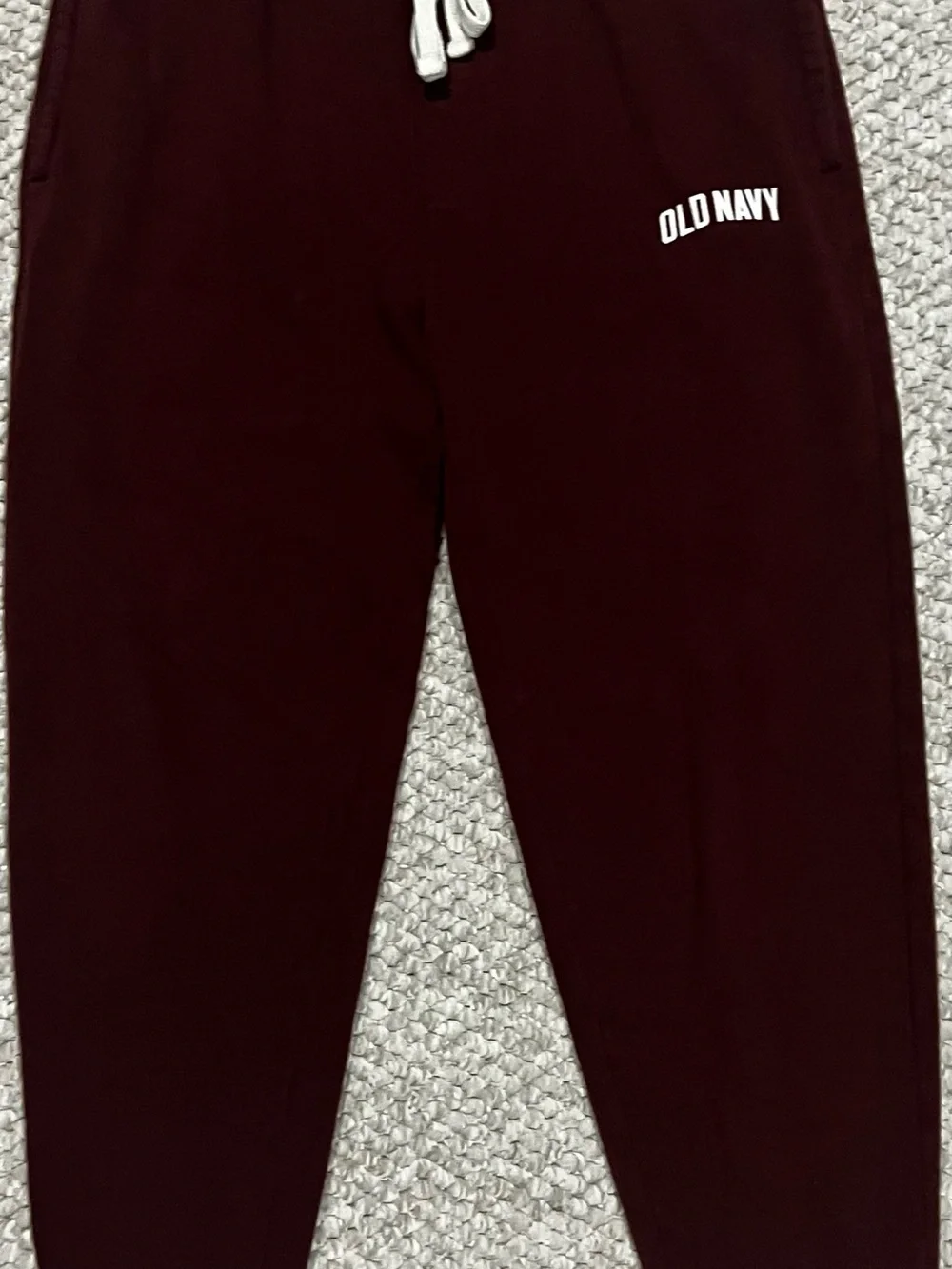 Old Navy Men’s Burgundy Sweatpants Size Large